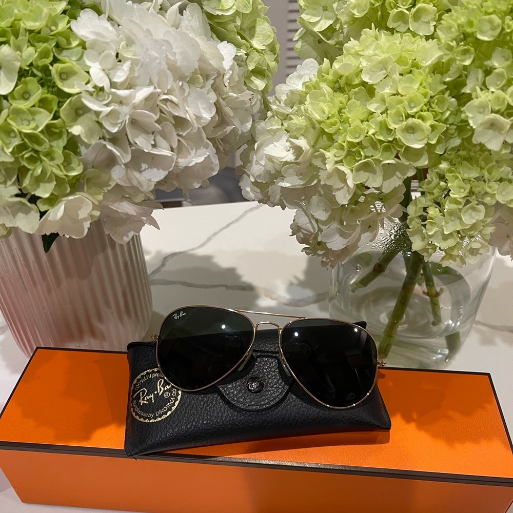 Ray-Ban Aviator Sunglasses